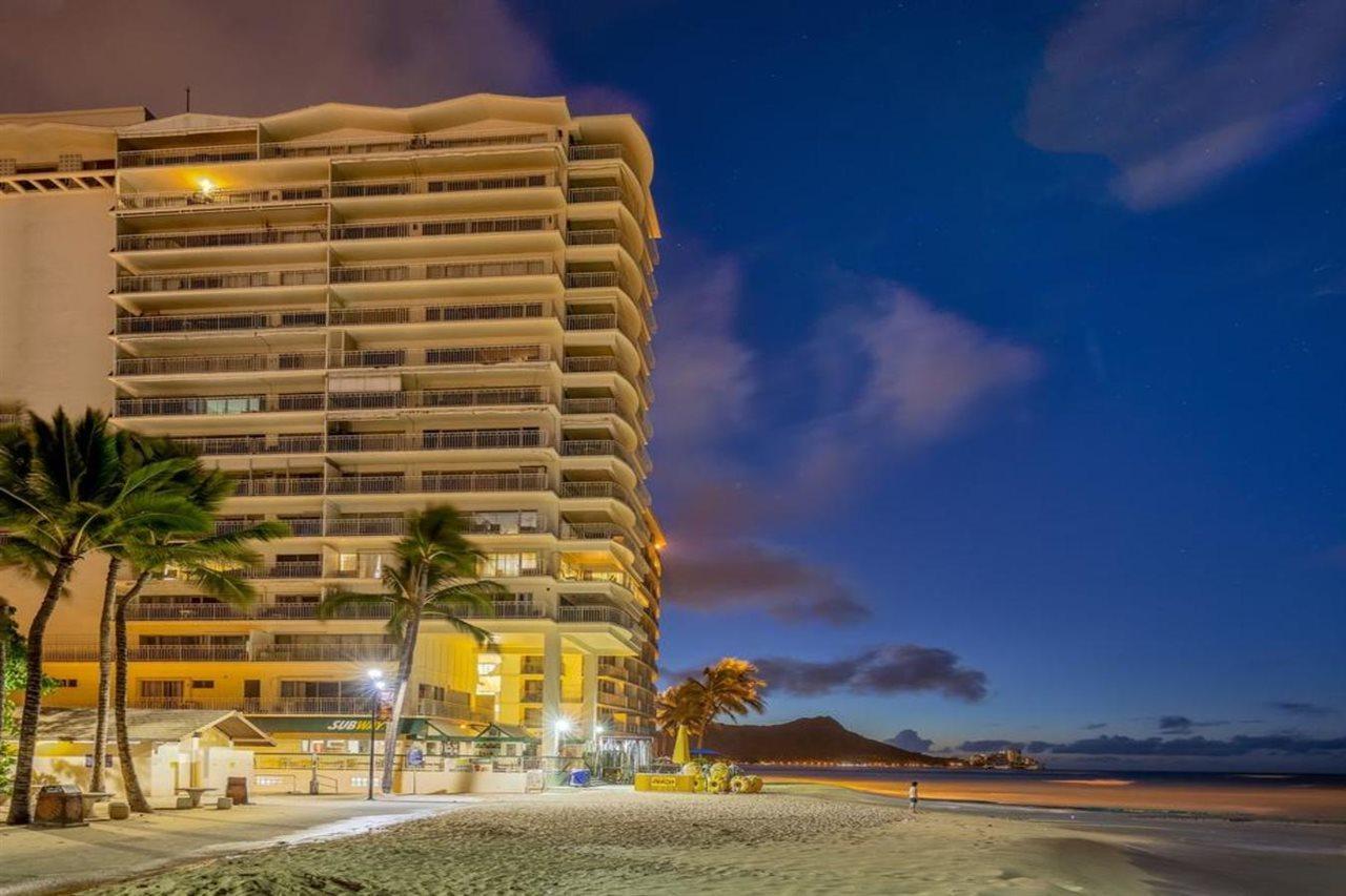 Castle Waikiki Shore Honolulu Extérieur photo