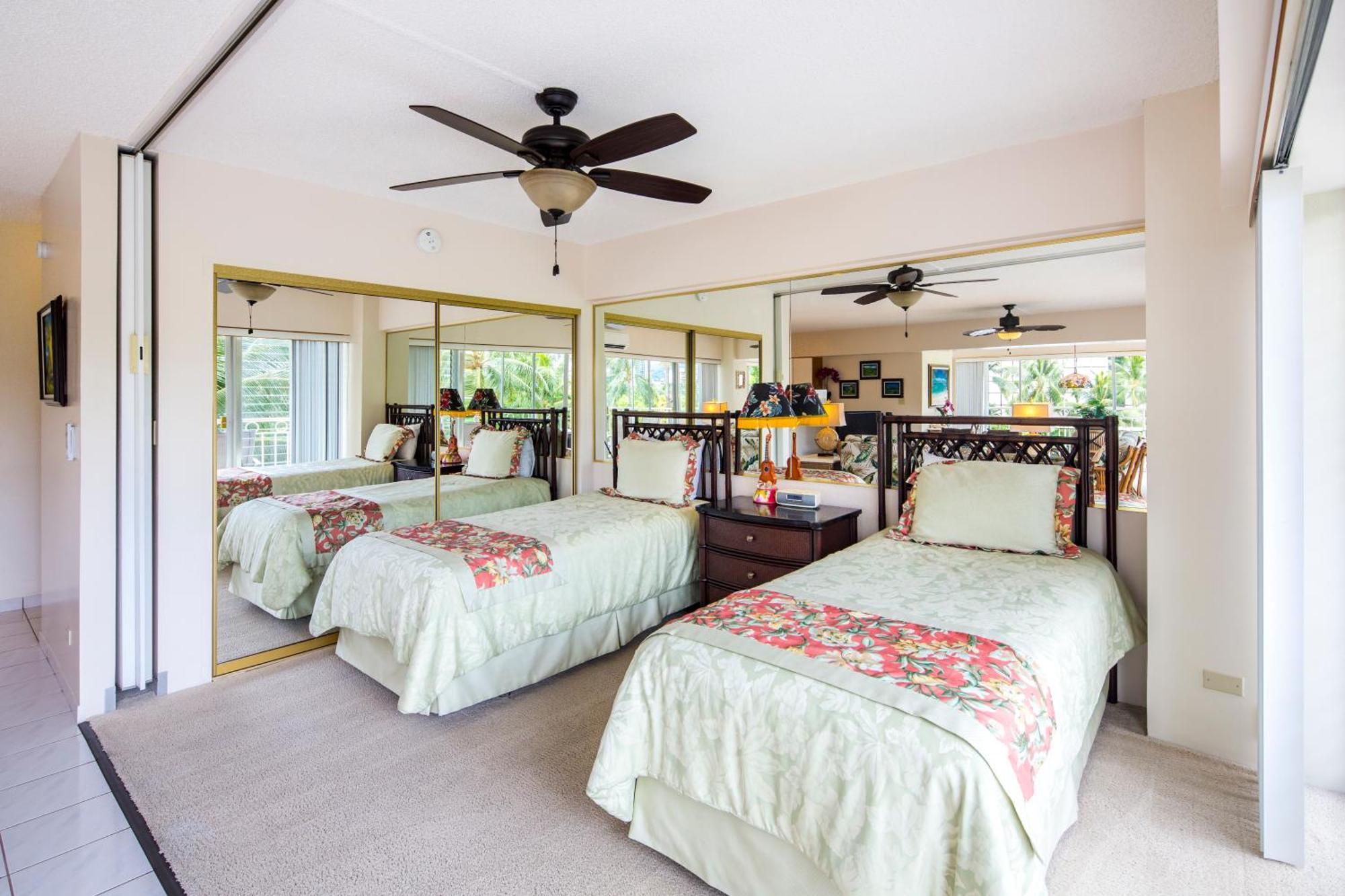 Castle Waikiki Shore Honolulu Extérieur photo