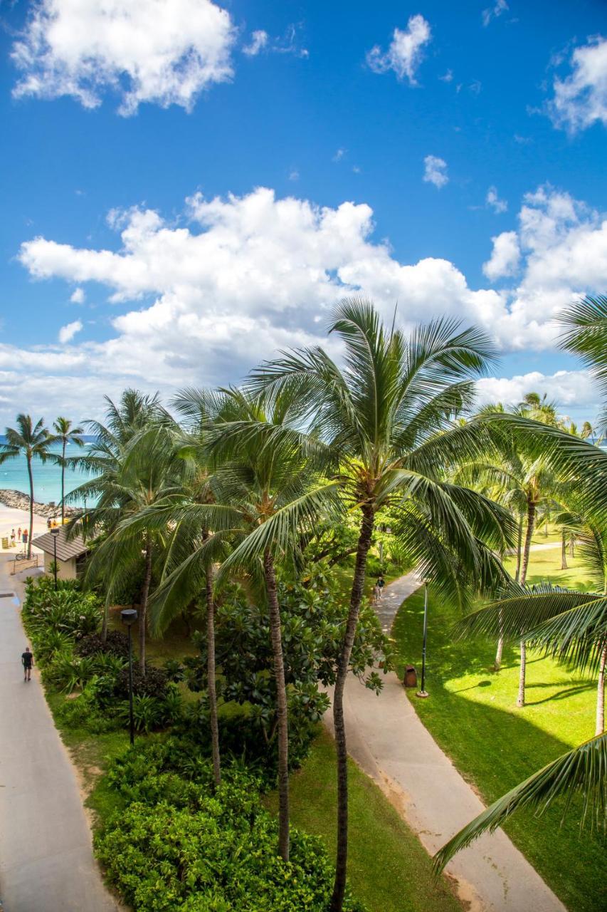 Castle Waikiki Shore Honolulu Extérieur photo